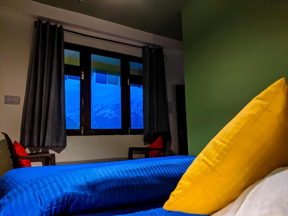 Nomads Hostel Tosh Esterno foto